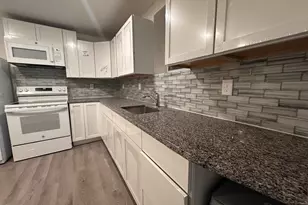 1417 E 13th St, Crum Lynne, PA 19022 - Photo 15