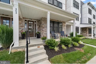 303 W Squire Drive, Newtown Square, PA 19073 - Photo 3