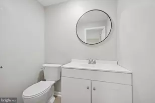 164 Wayne Ave, Darby, PA 19023 - Photo 9