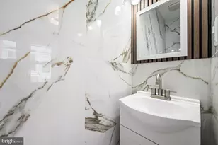 24 Sunshine Rd, Upper Darby, PA 19082 - Photo 27