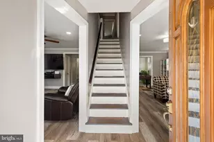 50 Schoolhouse Ln, Broomall, PA 19008 - Photo 17