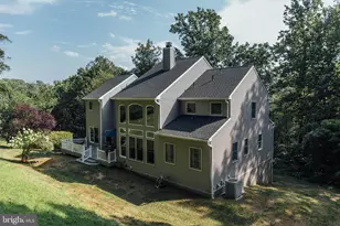 7 Slitting Mill Rd, Glen Mills, PA 19342 - Photo 3