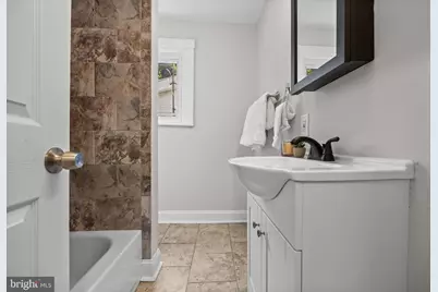 2013 Edgmont Avenue, Chester, PA 19013 - Photo 17