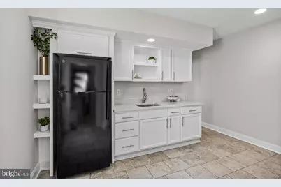 2013 Edgmont Avenue, Chester, PA 19013 - Photo 9