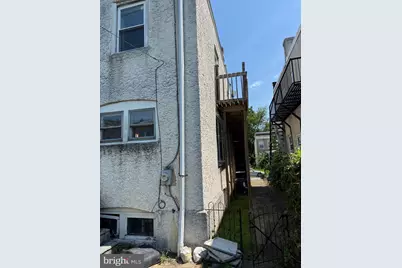 1018 Elsinore Place, Chester, PA 19013 - Photo 25