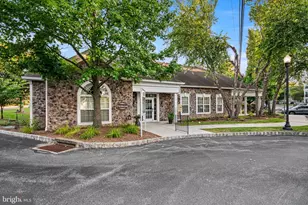 231 Creekside Dr, Brookhaven, PA 19015 - Photo 27