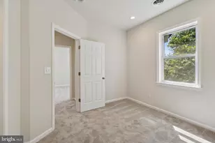 2604 Cynwyd Ave, Broomall, PA 19008 - Photo 33