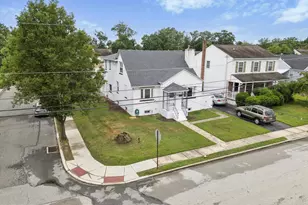 505 Fernwood Ave, Folsom, PA 19033 - Photo 3