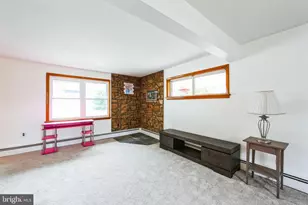 200 E Roland Rd, Brookhaven, PA 19015 - Photo 7