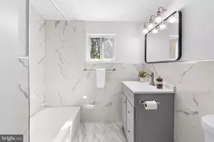 343 Sugartown Rd, Wayne, PA 19087 - Photo 11