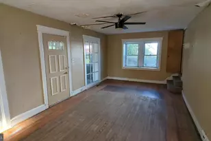 323 S Chester Pike, Glenolden, PA 19036 - Photo 17