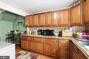 228 Bartlett Ave, Sharon Hill, PA 19079 - Photo 11