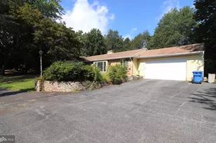 2734 Old Cedar Grove Rd, Broomall, PA 19008 - Photo 35