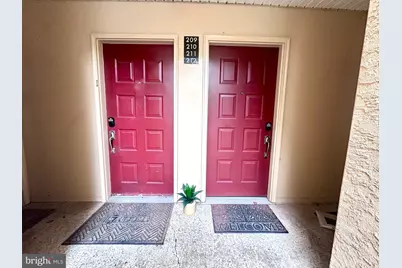 212 Painters Crossing, Chadds Ford, PA 19317 - Photo 3