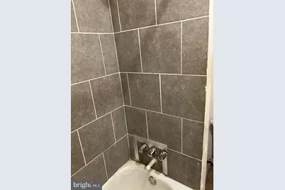 902 Maple Terrace, Darby, PA 19023 - Photo 7