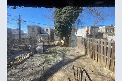 902 Maple Terrace, Darby, PA 19023 - Photo 3