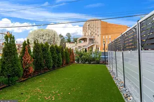 207 N Bishop Ave, Clifton Heights, PA 19018 - Photo 3