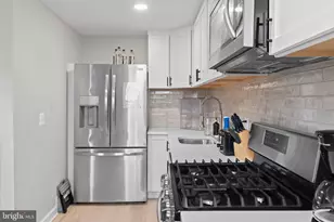 207 N Bishop Ave, Clifton Heights, PA 19018 - Photo 11