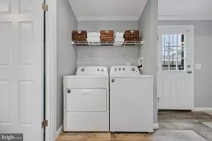 8 Travelo Ln, Media, PA 19063 - Photo 7