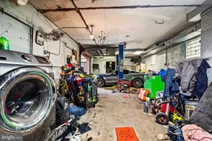 816 Upland Ave, Chester, PA 19013 - Photo 37