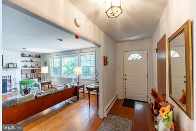 127 Deerfield Road, Broomall, PA 19008 - Photo 7