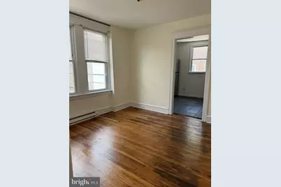 669 Long Lane, Upper Darby, PA 19082 - Photo 5