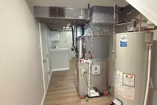 268 S Bayberry Ln, Upper Darby, PA 19082 - Photo 13