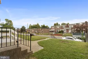 837 Grant Rd, Folcroft, PA 19032 - Photo 3