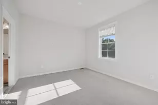 300 Rock Run Cir, Broomall, PA 19008 - Photo 23