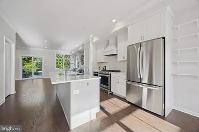 300 Rock Run Circle, Broomall, PA 19008 - Photo 5