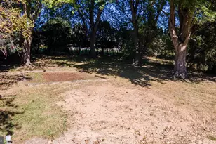 711 Carole Dr, Upper Chichester, PA 19061 - Photo 35