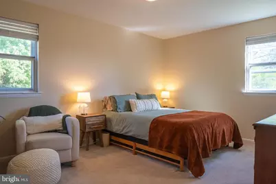 711 Carole Dr, Upper Chichester, PA 19061 - Photo 5