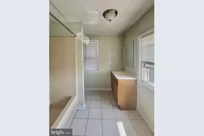 1526 Weber Drive, Marcus Hook, PA 19061 - Photo 7