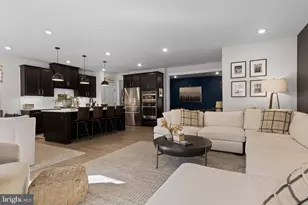 329 Ponds Edge Dr, Media, PA 19063 - Photo 7