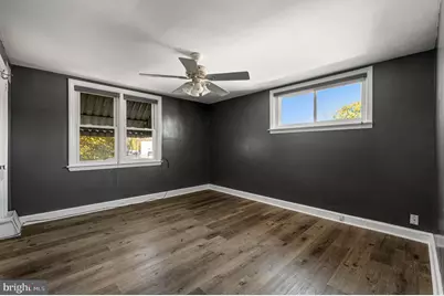 900 Maple Avenue, Glenolden, PA 19036 - Photo 11