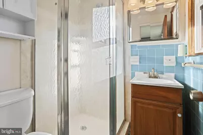 18 Cobblestone Lane, Aston, PA 19014 - Photo 27