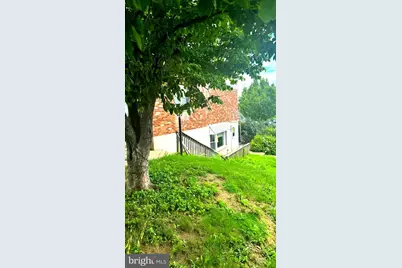 610 S Cedar Lane, Upper Darby, PA 19082 - Photo 3