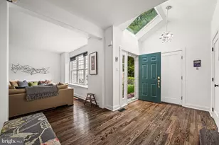 102 Dundee Mills Ln, Wallingford, PA 19086 - Photo 5