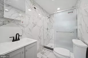 1339 Green St, Marcus Hook, PA 19061 - Photo 15