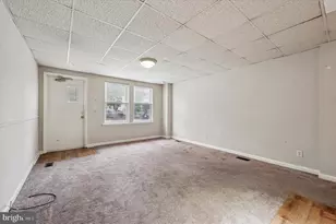 271 N Wycombe Ave, Lansdowne, PA 19050 - Photo 9