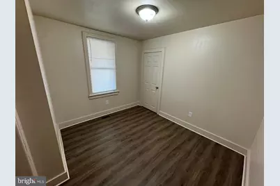 1001 W 7th Street, Chester, PA 19013 - Photo 5