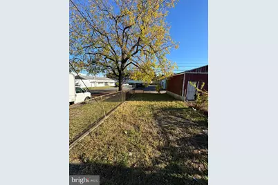 1001 W 7th Street, Chester, PA 19013 - Photo 15