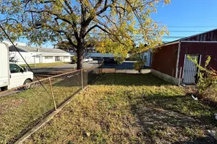 1001 W 7th St, Chester, PA 19013 - Photo 15