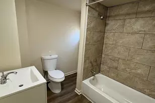 1001 W 7th St, Chester, PA 19013 - Photo 11