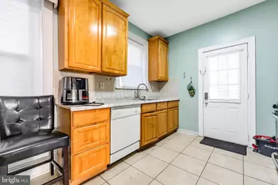 18 Elm Avenue, Upper Darby, PA 19082 - Photo 11