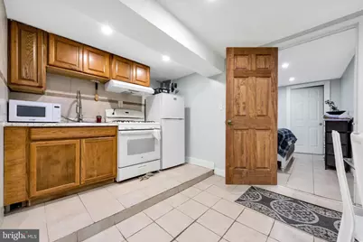 18 Elm Avenue, Upper Darby, PA 19082 - Photo 37