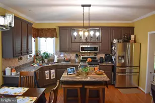 72 Overlook Cir, Garnet Valley, PA 19060 - Photo 11