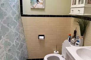 422 Rively Ave, Darby, PA 19023 - Photo 17