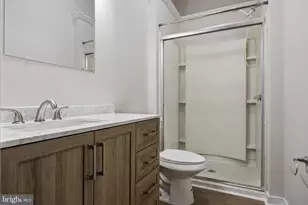 2003 Edgmont Ave, Chester, PA 19013 - Photo 13