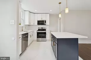 223 W Plumstead Ave, Lansdowne, PA 19050 - Photo 11